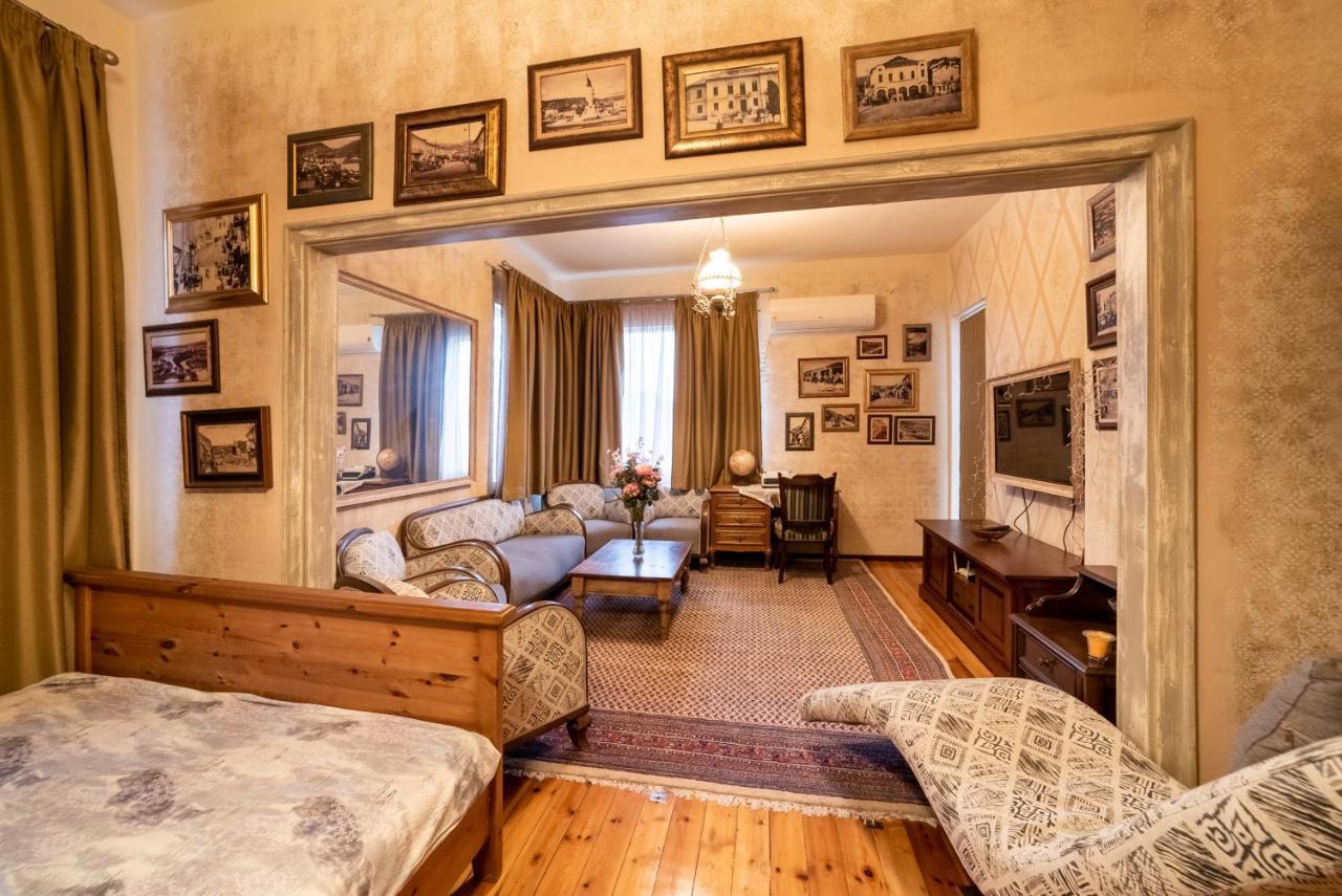 Zlatanov Residence Veliko Tărnovo Esterno foto