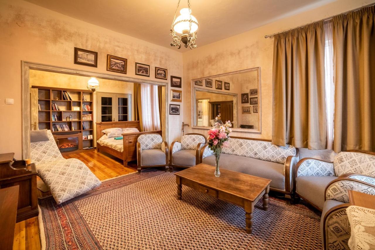 Zlatanov Residence Veliko Tărnovo Esterno foto